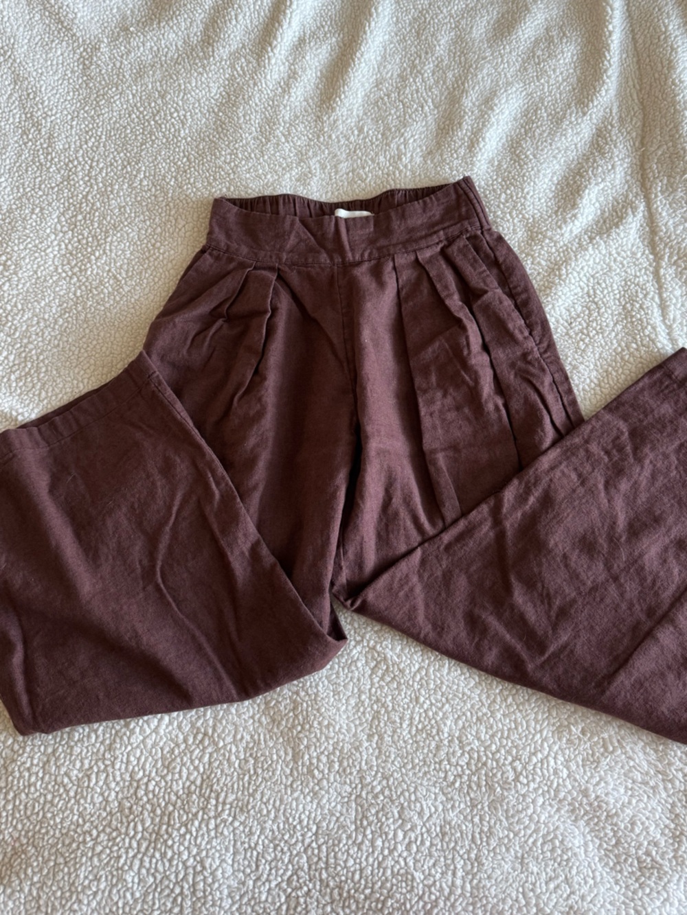 Size XXS-Short Abercrombie & Fitch Wide Leg Cropped Pants in Deep Brown
